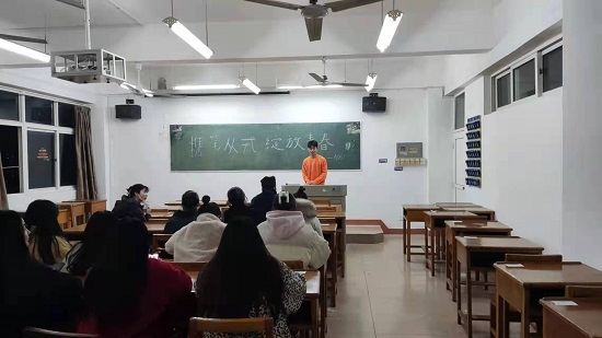 说明: C:\Users\Administrator\Desktop\永利yl23411集团开展“携笔从戎，绽放青春”主题征兵宣传活动2021.12.19\永利yl23411集团开展“携笔从戎，绽放青春”主题征兵宣传活动2021.12.19\1.jpg