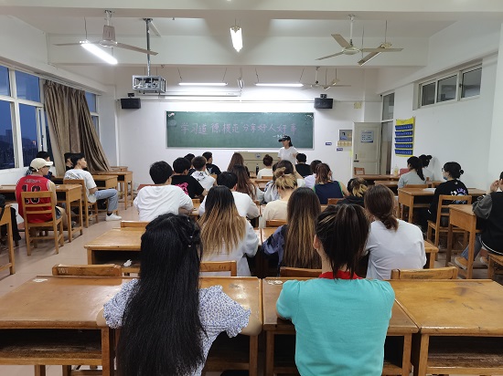 说明: C:\Users\Administrator\Desktop\永利yl23411集团开展道德模范先进事迹学习宣传活动2022.4.26\永利yl23411集团开展道德模范先进事迹学习宣传活动2022.4.26\2.jpg