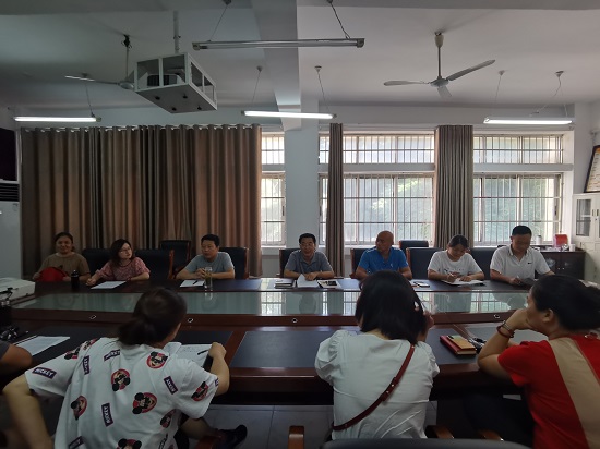 说明: C:\Users\Administrator\Desktop\永利yl23411集团党委中心组专题学习习近平总书记关于推进马克思主义中国化时代化的重要论述\永利yl23411集团党委中心组专题学习习近平总书记关于推进马克思主义中国化时代化的重要论述\IMG_20220621_083640.jpg