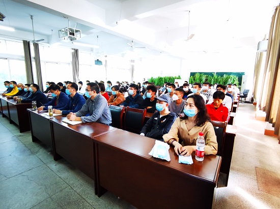 说明: C:\Users\Administrator\Desktop\永利yl23411集团组织收看党的二十大开幕会\永利yl23411集团组织收看党的二十大开幕会\IMG_20221016_100545.jpg