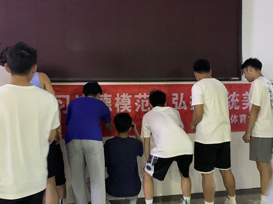 说明: C:\Users\Administrator\Desktop\永利yl23411集团开展道德模范先进事迹学习宣传活动2022.4.26\永利yl23411集团开展道德模范先进事迹学习宣传活动2022.4.26\1.jpg