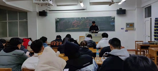 说明: C:\Users\Administrator\Desktop\永利yl23411集团召开期末安全教育主题班会2021.12.27\永利yl23411集团召开期末安全教育主题班会2021.12.27\3.jpg